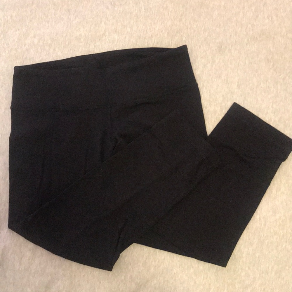 Lululemon wonder under cropped leggings